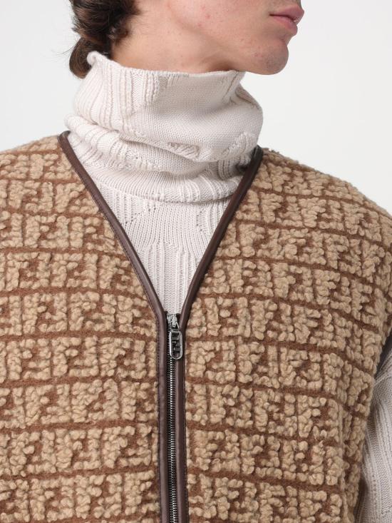 25FW 펜디 베스트 FT0059APNH F1EPI Beige - FENDI