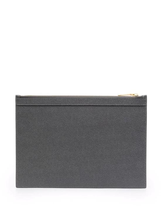 25SS 톰브라운 클러치/파우치 MAC019L00198025 DGRAY DOM - THOM BROWNE