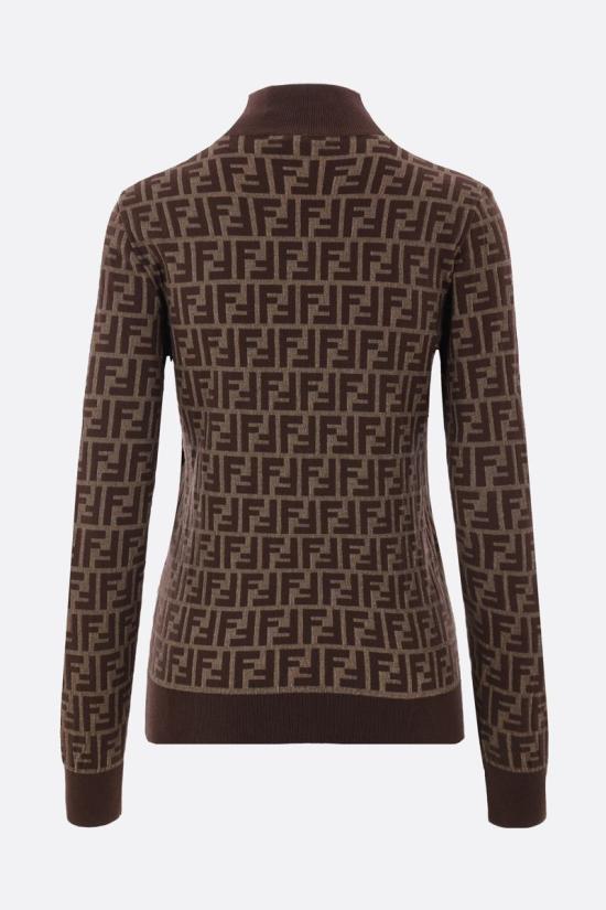 25SS 펜디 FF 자카드 코튼 하이칼라 스웨터  FZXC73ASJTF0GGE Brown - FENDI