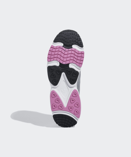  아디다스 스니커즈 IH0373 DOM - ADIDAS