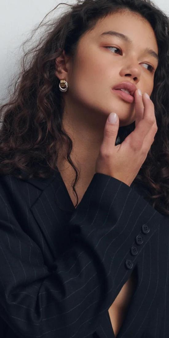  헤븐 메이헴 이어링 Heaven Mayhem 베이비 매듭 귀걸이 골드 & 실버 - HEAVEN MAYHEM