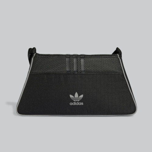 24FW 아디다스 크로스백 IW8621 DOM