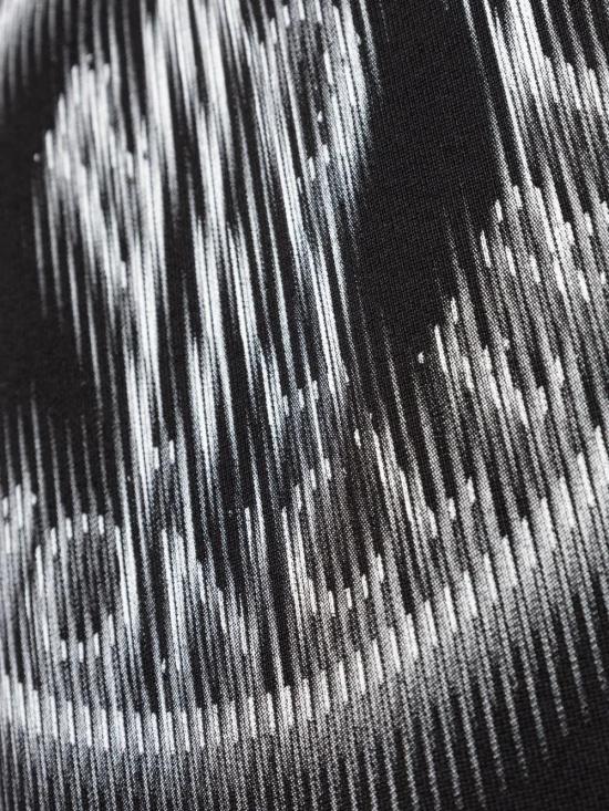  몽클레어 긴팔 티셔츠 K10918G00007809KR black - MONCLER