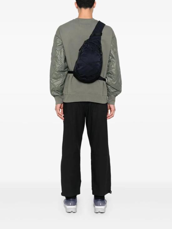  씨피 컴퍼니 백팩 18CMAC114A005269G blue - C.P. COMPANY