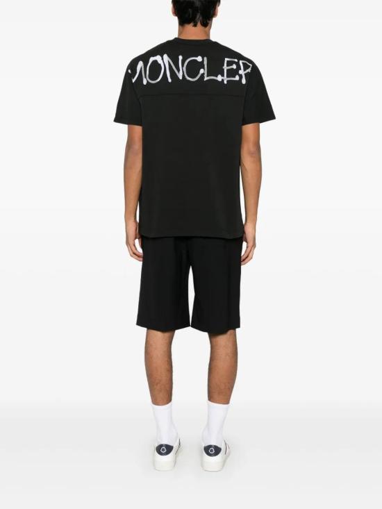  몽클레어 반팔 티셔츠 K10918C0001789AUG black - MONCLER