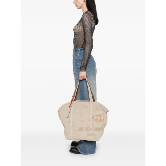 25SS 골든구스 토트백 GWA00694 A000681 60240 NEUTRALS - GOLDEN GOOSE