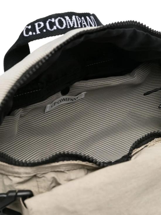  씨피 컴퍼니 벨트백 17CMAC081A110188G beige - C.P. COMPANY