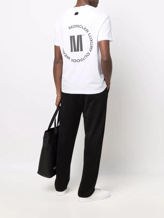  몽클레어 반팔 티셔츠 K10918C00026829H8 - MONCLER