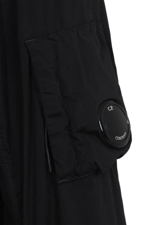  씨피 컴퍼니 봄버 자켓 18CMOW182A005864G black - C.P. COMPANY