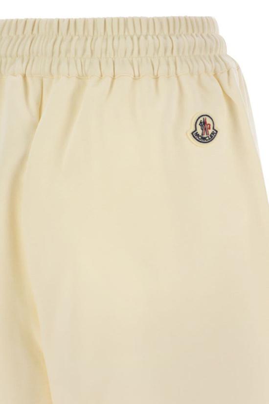 25SS 몽클레어 숏팬츠 K10938H0001189A1K 034 Beige - MONCLER