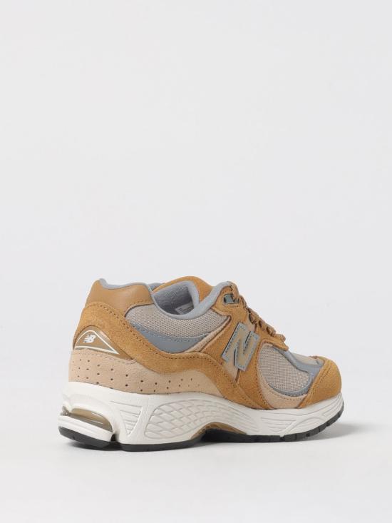 25FW 뉴발란스 2002 스니커즈  U2002RCE Brown - NEW BALANCE