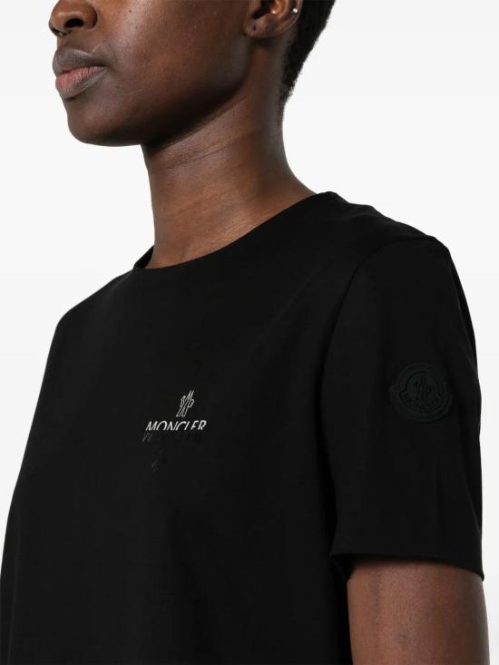  몽클레어 반팔 티셔츠 J10938C0000189AE8 - MONCLER