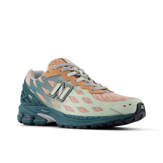 25SS 뉴발란스 1906R 스니커즈 U1906WFB GREEN - NEW BALANCE