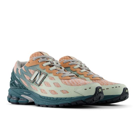 25SS 뉴발란스 1906R 스니커즈 U1906WFB GREEN - NEW BALANCE