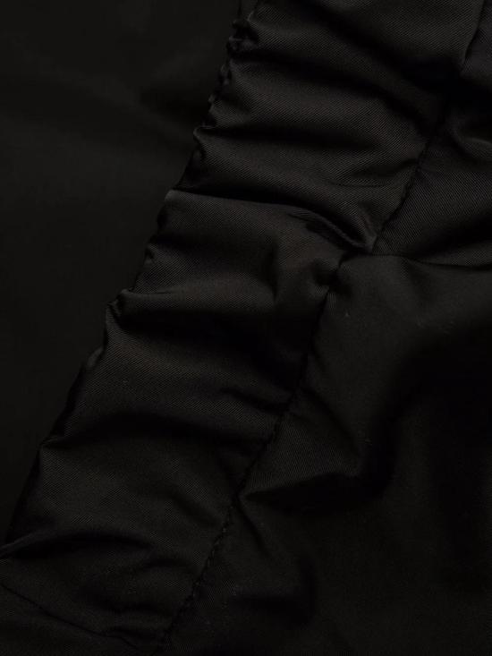  몽클레어 숏팬츠 H10932B0000354A1K - MONCLER