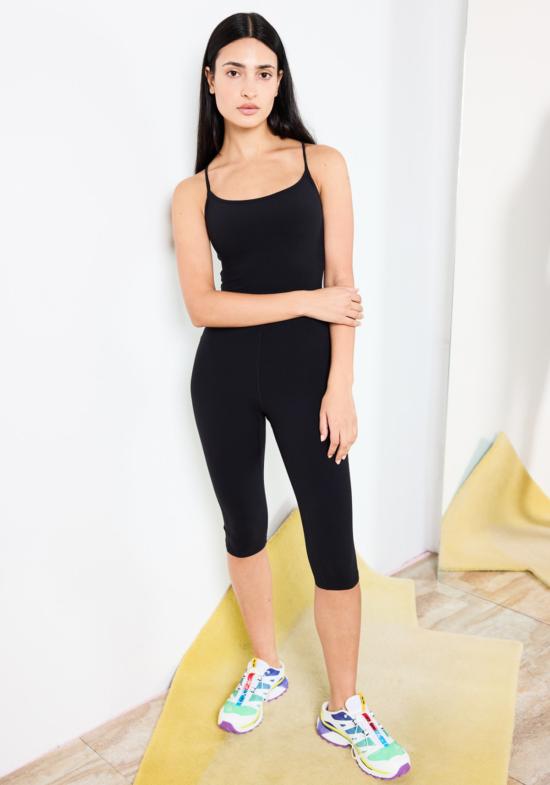  Year of Ours 점프수트 Year Of Ours Studio Capri Onesie 블랙