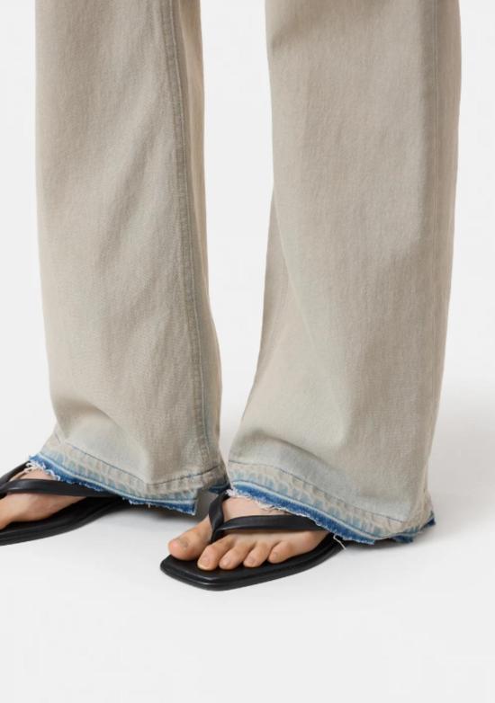  클로즈드 데님 팬츠 길란 더트 틴트 스트레이트 레그 진 라이트 블루 - CLOSED