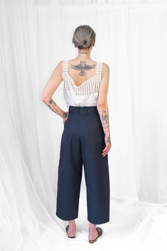  샤이나 모트 스트레이트 팬츠 보이 트라우저 마린 - SHAINA MOTE