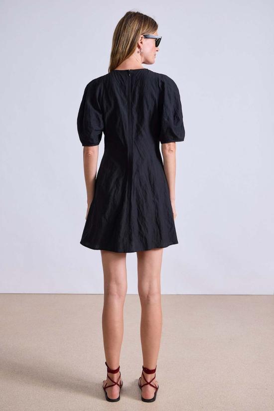  어피스 어파트 숏 원피스 어피스 아파트 베티나 미니 - APIECE APART