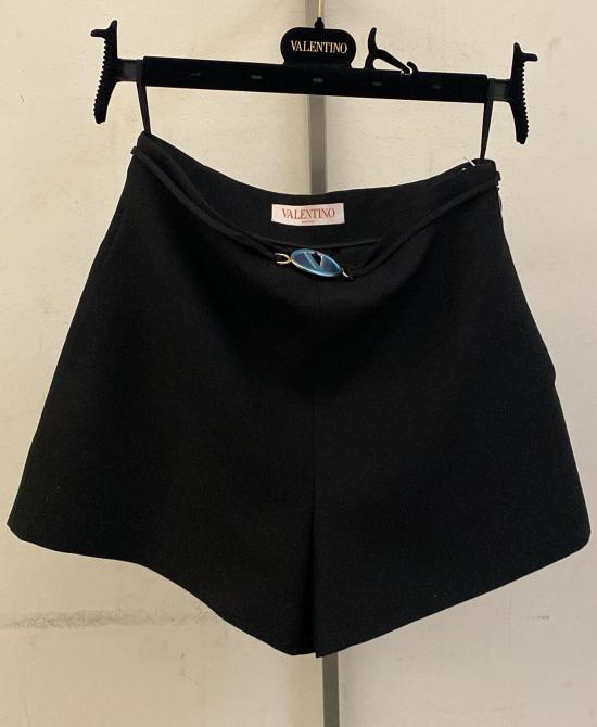 24FW 발렌티노 가라바니 숏팬츠 BRF2T3 1CF 0NO