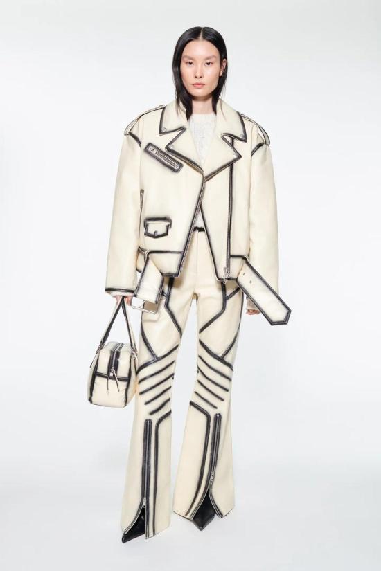  스탠드스튜디오 무스탕 스탠드 스튜디오 아이린 재킷 페더 화이트/블랙 - STAND