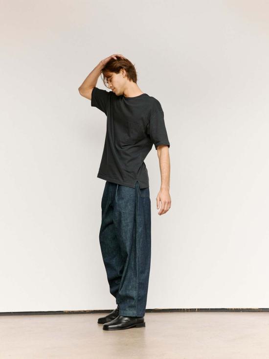  르메르 반팔 티셔츠 Lemaire Boxy  제트 블랙 - LEMAIRE