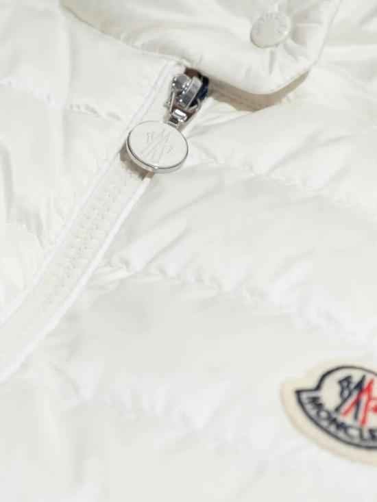  몽클레어 베스트 K10931A00067597YF - MONCLER