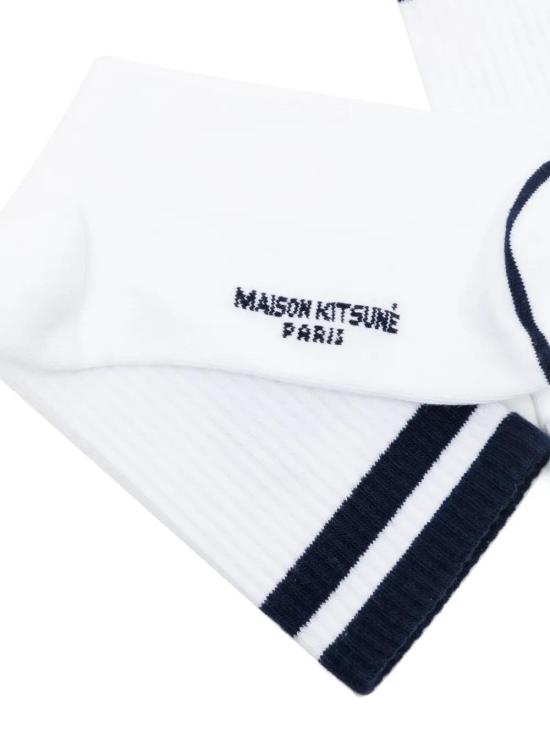  메종키츠네 양말 NM06416KT0014P476 - MAISON KITSUNE