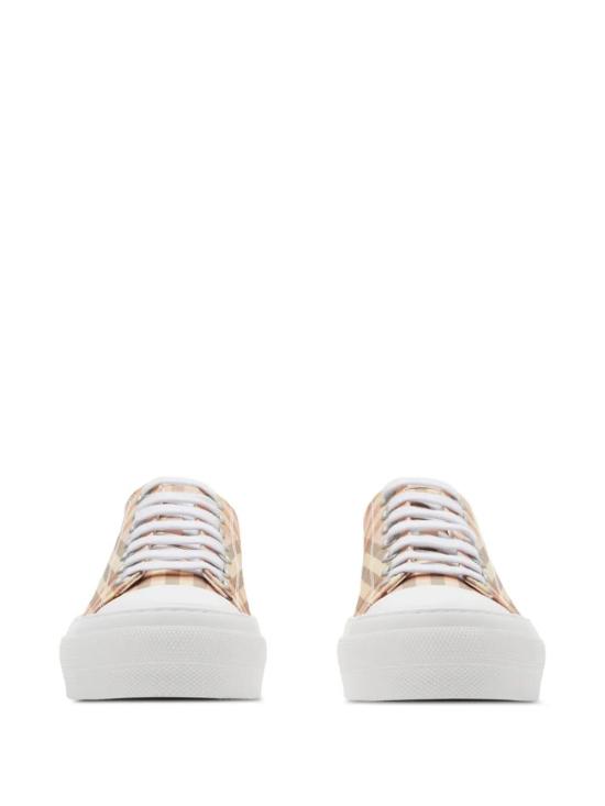  버버리 스니커즈 8107507 - BURBERRY