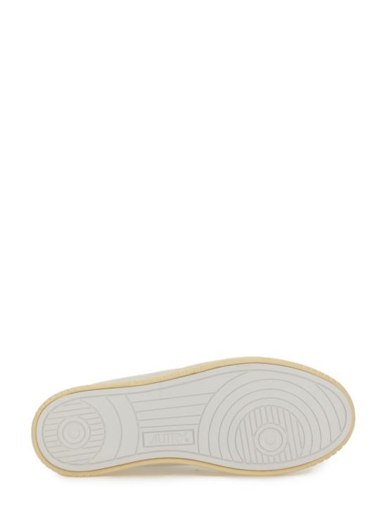 26SS 오트리 메달리스트 시어링 뮬 스니커즈 MULWGG04 WHITE DOM - AUTRY