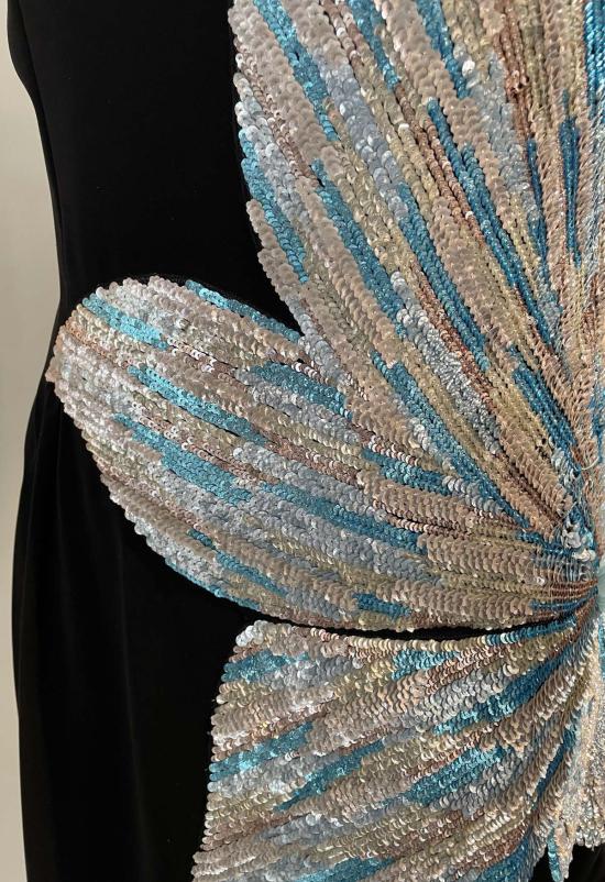  LA FUORI 롱 원피스 라 푸오리 사이드 플로럴 롱 드레스 블랙 - OTHER BRANDS