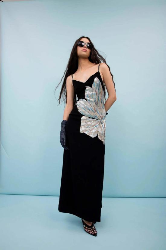  LA FUORI 롱 원피스 라 푸오리 사이드 플로럴 롱 드레스 블랙 - OTHER BRANDS