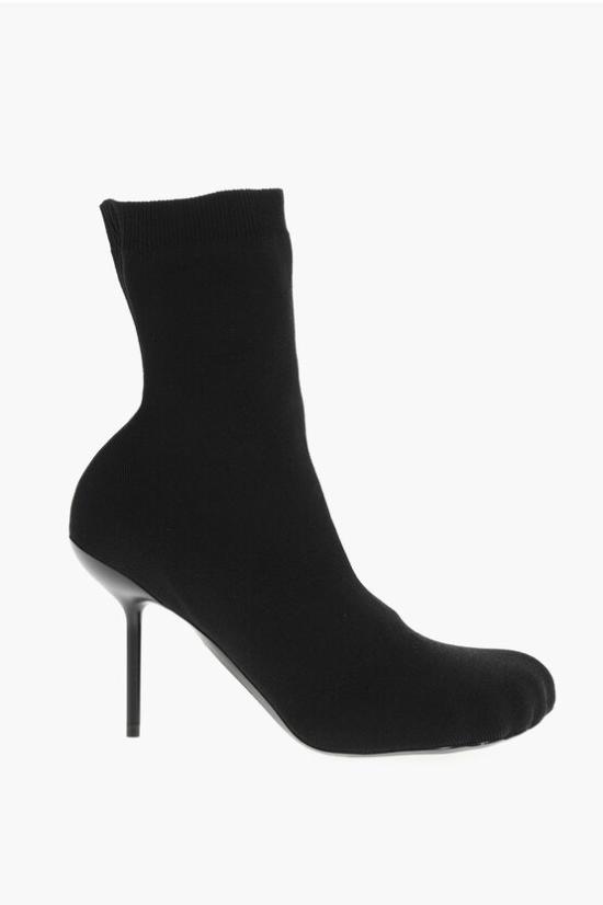  발렌시아가 부츠 770789 W6PA0 1000 Black - BALENCIAGA