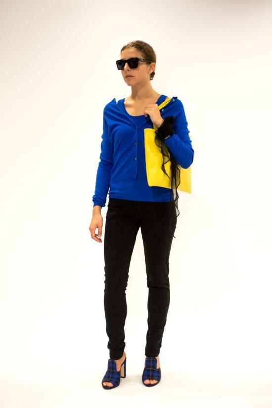 25FW 라 로즈 민소매 티셔츠 GDC22806C 40987 BLUETTE - LA ROSE