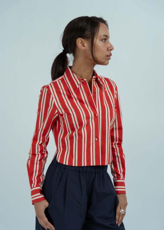  오디 셔츠 크롭 셔츠 립스틱 - ODEEH