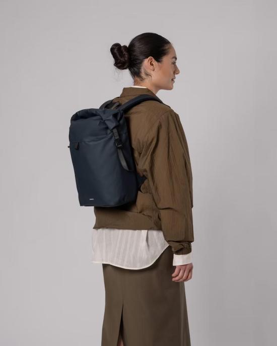  샌쿠비스트 백팩 KONRAD SQA2346 NAVY Blue - SANDQVIST