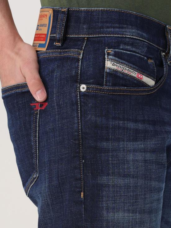 25FW 디젤 2019 D 스트럭트 슬림진 A0355809L61 01 Denim - DIESEL