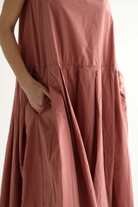  앨범 디 파밀리아 롱 원피스 플리츠 슬리브리스 드레스 코랄 - ALBUM DI FAMIGLIA