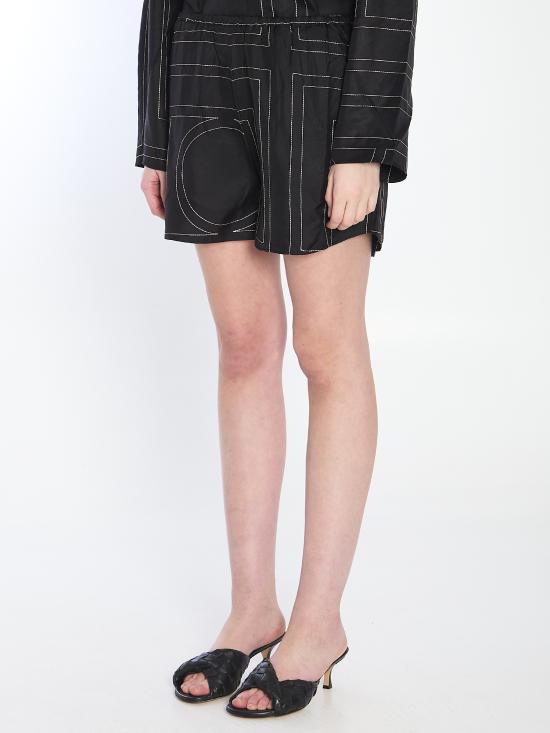 25SS 토템 숏팬츠 223226 BLACK - TOTEME