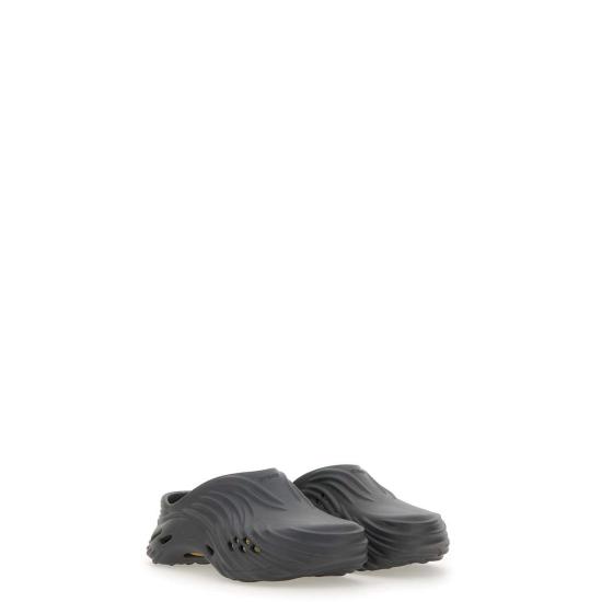 25SS 크록스 샌들 CR210521 BLACK Black - CROCS