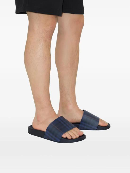  버버리 뮬/슬리퍼 8107515 midnight blue - BURBERRY