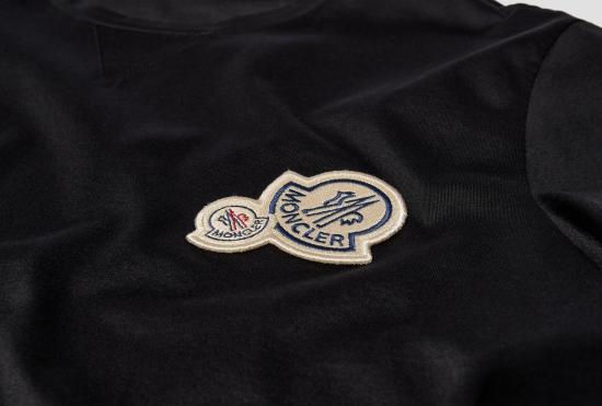 25SS 몽클레어 반팔 티셔츠 K10918C000768390Y - MONCLER