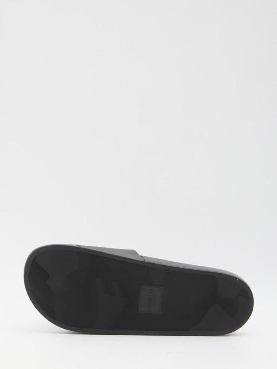 25SS 몽클레어 샌들 3920560 4C00020 M2999 999 Black - MONCLER