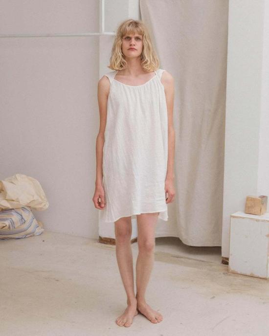  베이스레인지 미디 원피스 베이스렌지 리우 드레스 언다이드 - BASERANGE