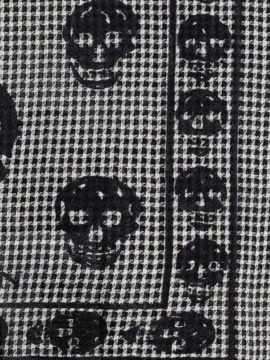 25SS 알렉산더 맥퀸 머플러/스카프 8147594C50Q1078 BLACK IVORY - ALEXANDER MCQUEEN