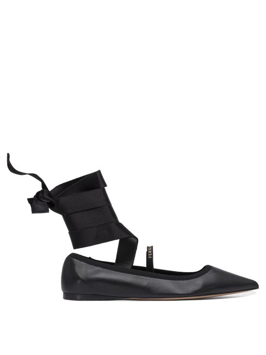 25SS 살바토레 페라가모 플랫 슈즈 0782673 Black