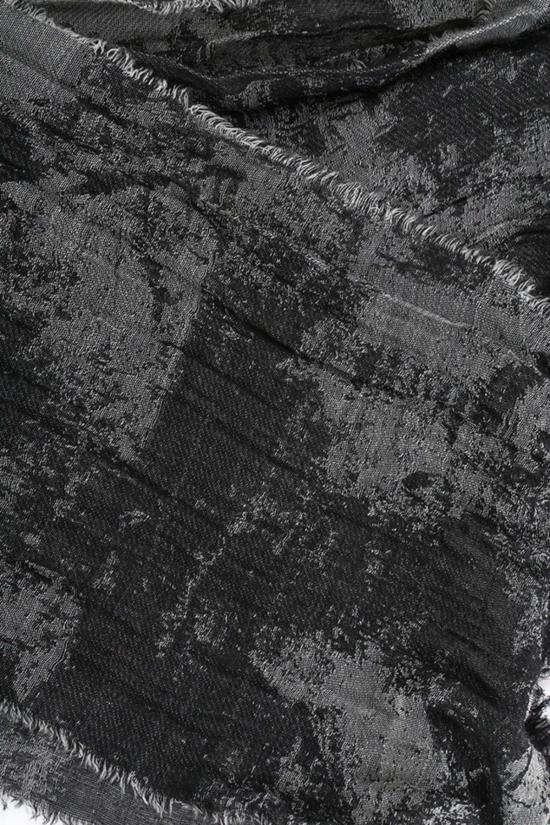  트레이츠 머플러/스카프 특성 특성 블로우업 스카프 블랙 - TRAITS