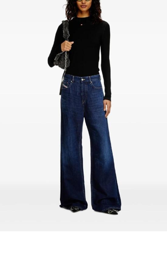 25SS 디젤 스트레이트 팬츠 A06925068RA 01 - DIESEL