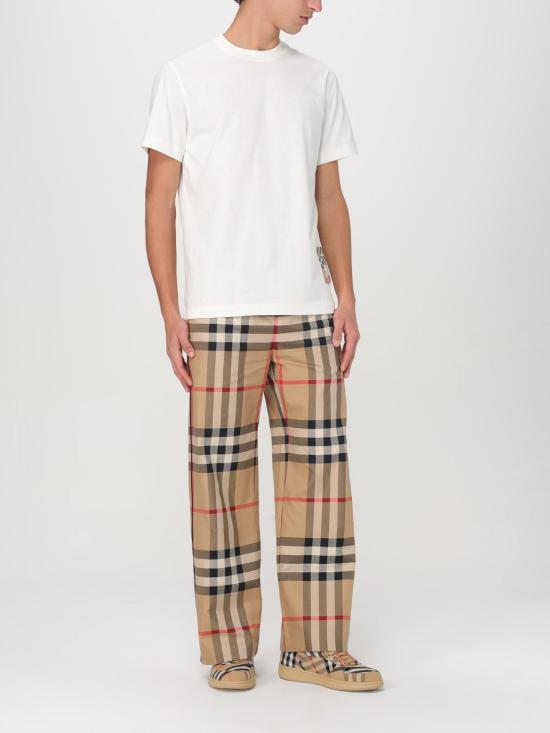 26SS 버버리 체크 라벨 코튼 티셔츠 8102254 White - BURBERRY