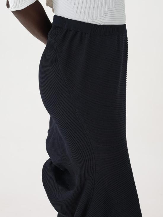 25FW 이세이 미야케 롱 스커트 IM46KG815 79 Navy - ISSEY MIYAKE